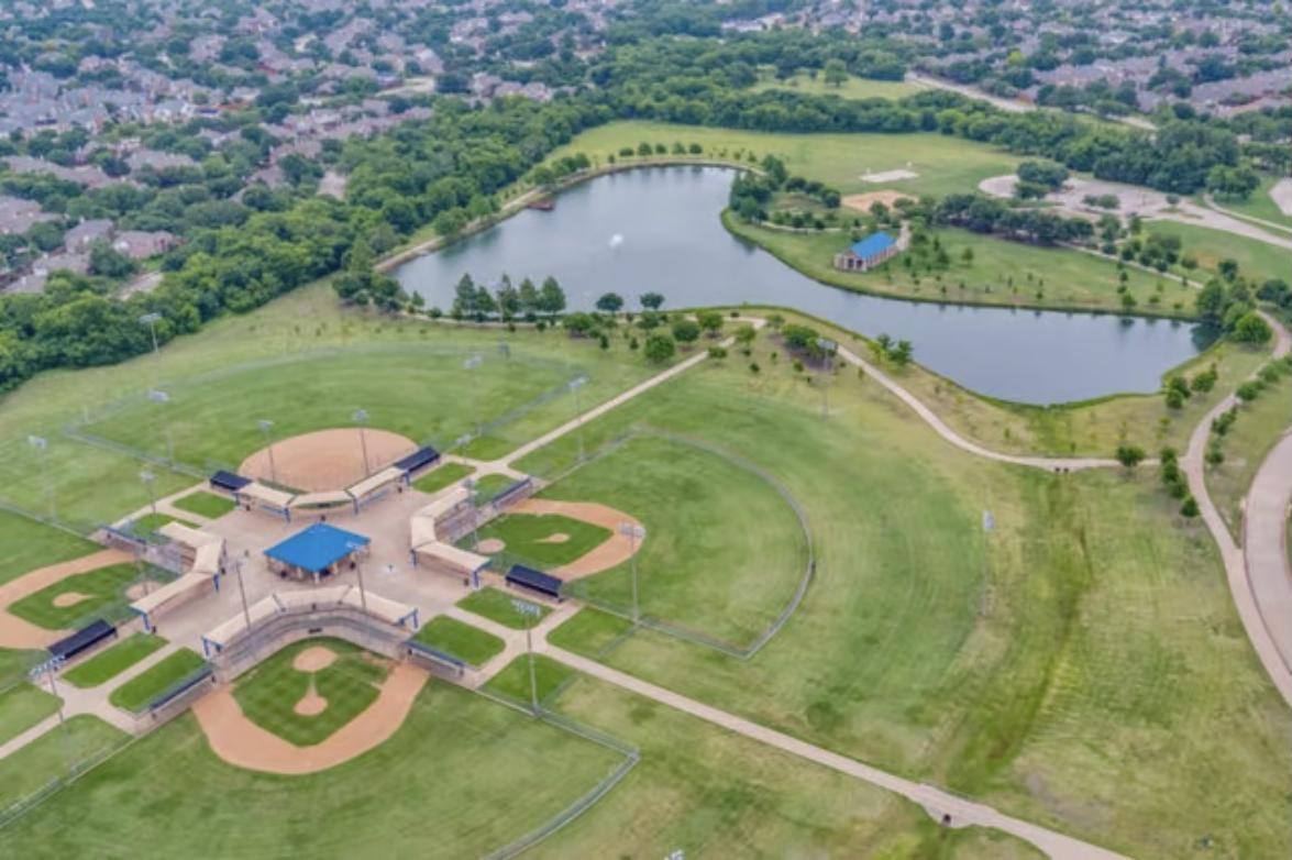 Russell Creek Park